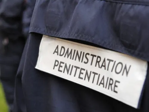 Un prisonnier de Fleury-Mérogis relaxé après la découverte de...