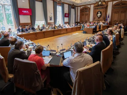 Les taxes locales vont-elles bientôt augmenter dans la Somme ? 