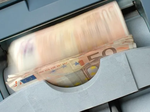 Grigny, Viry-Châtillon : la banquière détournait l’argent de ses...