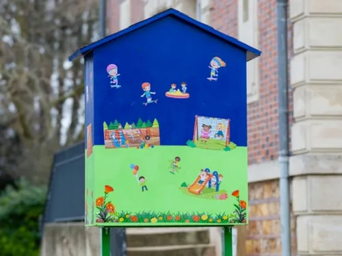 De nouvelles boîtes à livres fleurissent à Montesson