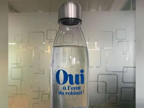 Des bouteilles réutilisables en Île-de-France pour inciter à boire...