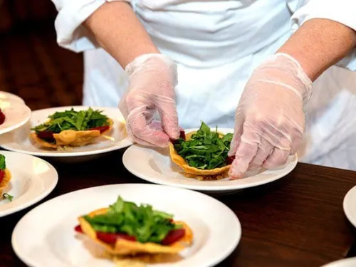 Les deux restaurants universitaires de Beauvais en grève depuis...