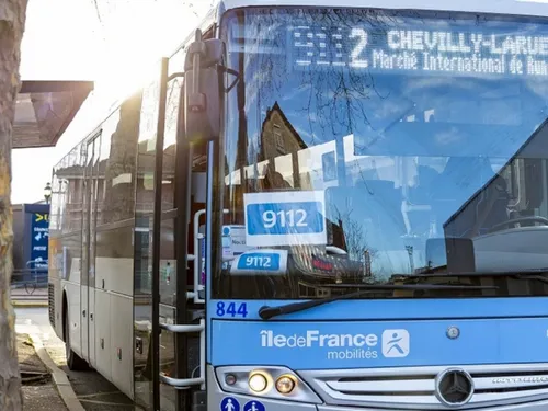 Une nouvelle ligne de car relie Corbeil-Essonnes au marché de Rungis