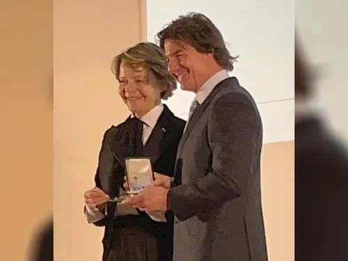 La présidente de l'Aéro-Club de France, originaire de Chartres, a...