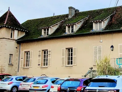 Le château des Égrefins à Vaux-le-Pénil fait l'objet d'un arrêté de...