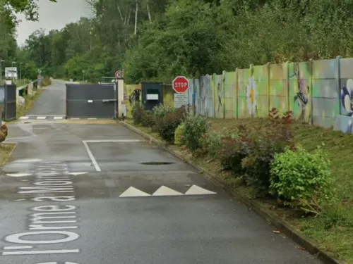 Un cimetière vandalisé aux Ulis