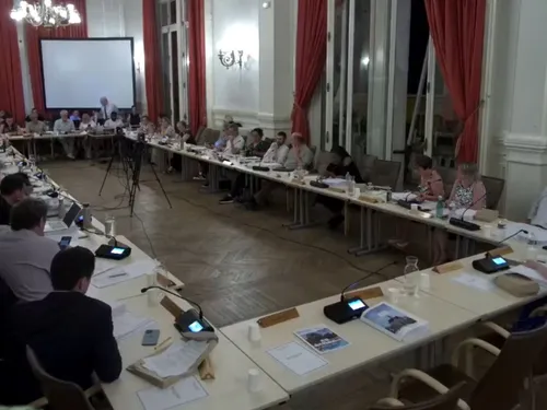 Violente altercation en plein conseil municipal de Corbeil-Essonnes