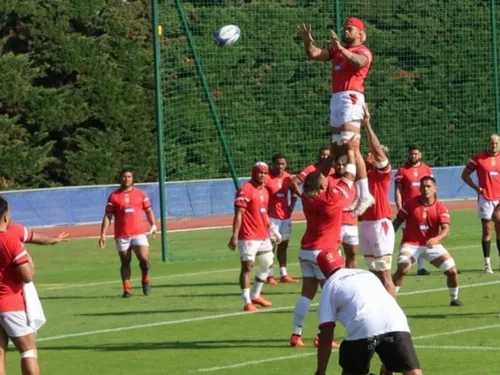 Des joueurs de rugby internationaux s'entraînent dans les Yvelines
