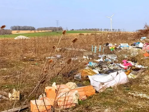 De nombreuses procédures engagées après des abandons de déchets en...