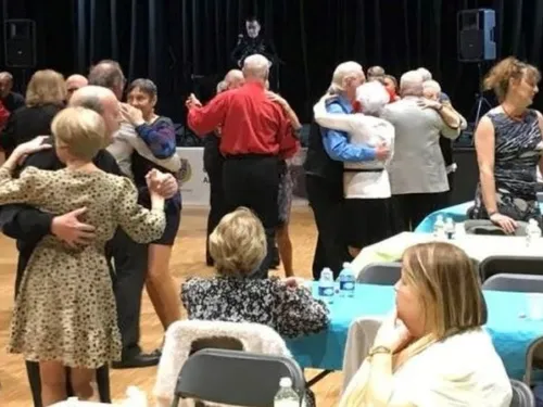 Un thé dansant arrive pour les aînés d'Athis-Mons