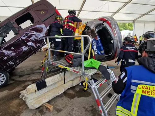 Les sapeurs-pompiers de l'Oise impliqués dans un défi de secours...