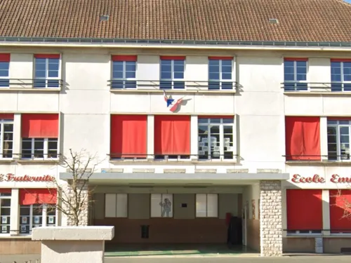 L'exposition martyrisée de Neauphle-le-Château renaît de ses cendres