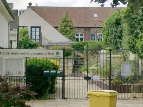 Suspicions d'attouchements dans une école de Compiègne : une...