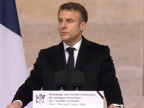 Hommage aux victimes françaises du Hamas : Emmanuel Macron évoque...