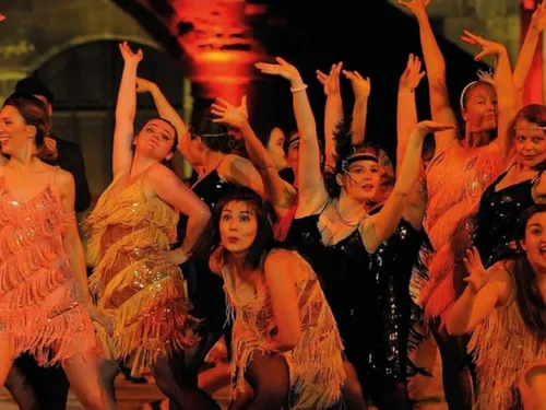 Le spectacle historique de Meaux vous invite à rejoindre ses équipes