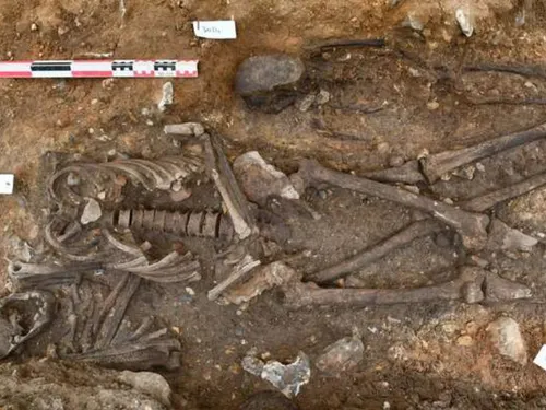 Le passé vient de sortir de terre à Mantes-la-Jolie