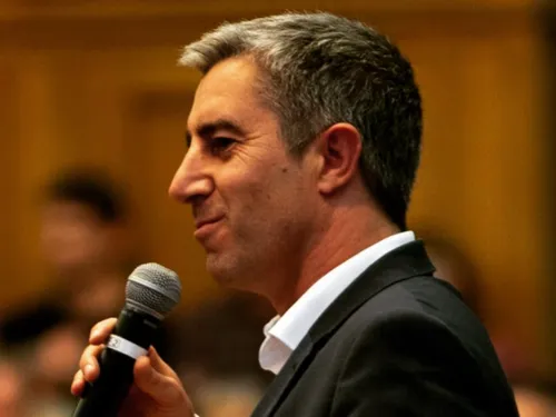 François Ruffin s’excuse après la polémique autour de sa BD