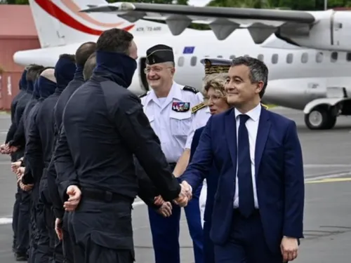 Le gouvernement veut frapper fort à Mayotte