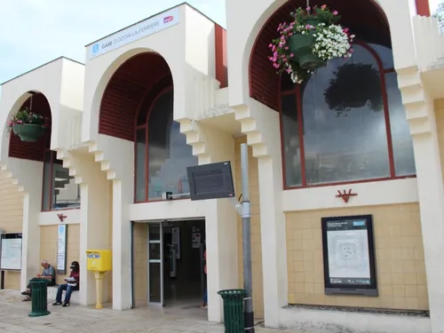 Rivalités entre bandes : un adolescent roué de coups à la gare...