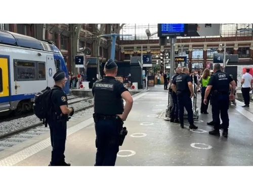 Le déploiement de gendarmes dans les gares et trains des...