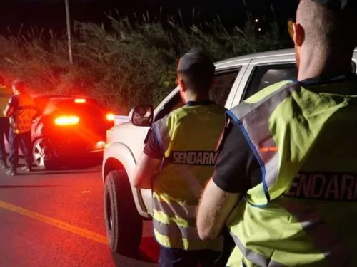 La nuit a été plus calme en Nouvelle-Calédonie mais les tensions...