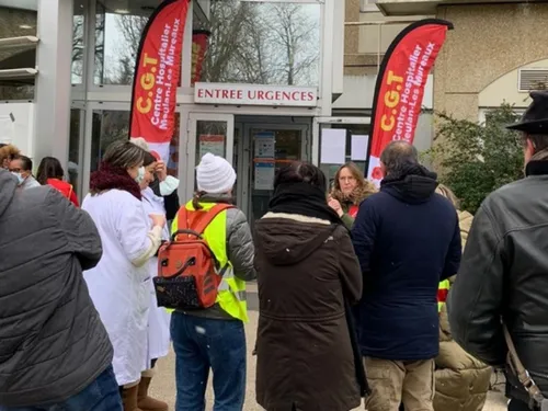 Une grève illimitée à l'hôpital de Meulan-en-Yvelines