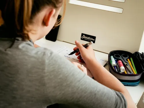 L'Île-de-France est la région la moins affectée par le décrochage...