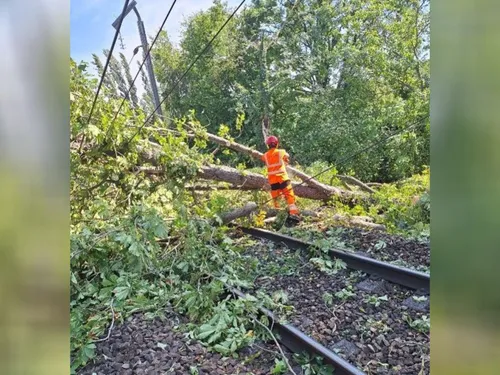 Les violents orages de samedi impactent une partie des transports...
