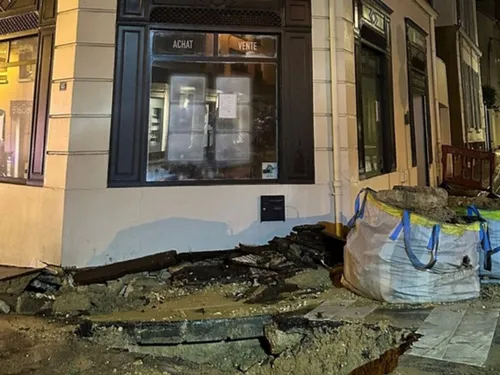 À Maisons-Laffitte, un immeuble en péril à cause d'une énorme fuite...