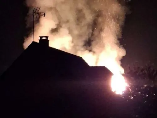 Un restaurant de Sérifontaine totalement ravagé par les flammes