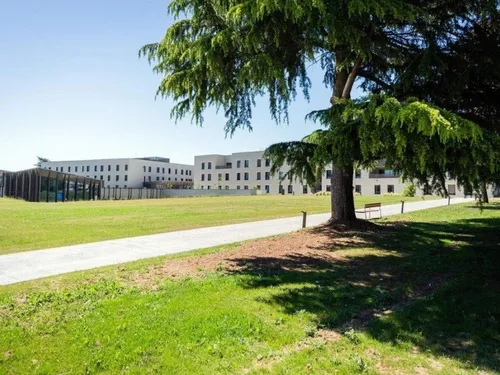 Des centaines de salariés inquiets à La Verrière dans l'institut MGEN