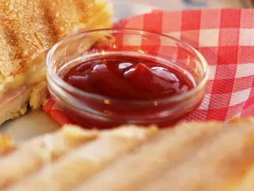 Des pots de ketchup rappelés dans toute la France