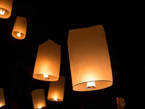 Il n'y aura plus de lanternes volantes ni de ballons dans le ciel...