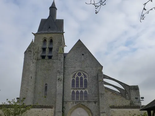 Nangis lance une campagne de dons pour son église