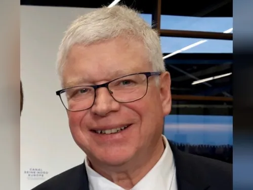 Le président du Ceser des Hauts-de-France reste en place pour...