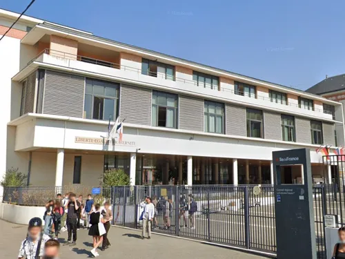 Une opération blocage se déroulera ce vendredi dans un lycée à...