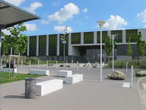 Mitry-Mory : un ancien prof de lycée condamné après des...