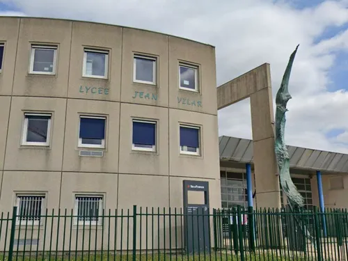 Les élèves du lycée Jean-Vilar à Meaux ont bien failli ne pas avoir...