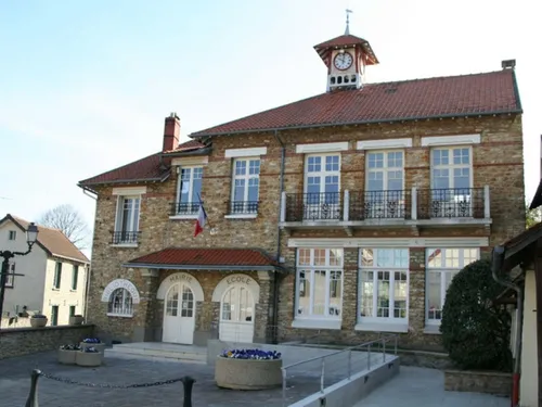 Chapet : le projet de village de mineurs isolés fait grincer des dents