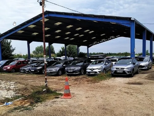 Des sociétés de parking illégaux condamnées près d'Orly