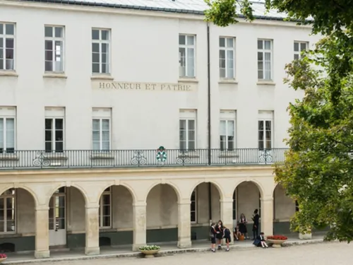 Le meilleur collège des Yvelines est à Saint-Germain-en-Laye