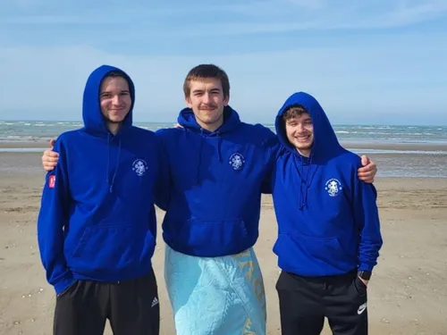 Un étudiant essonnien va traverser la Manche à la nage
