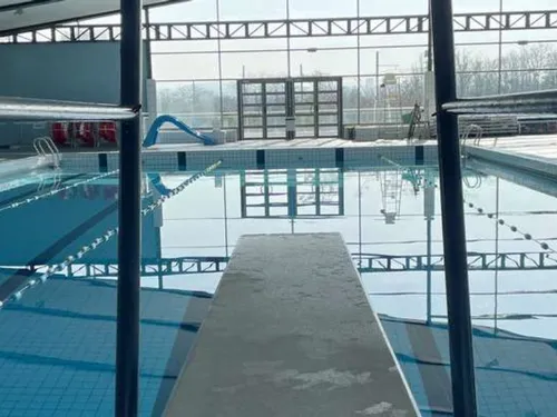 Vers une réouverture de la piscine de Chatou 