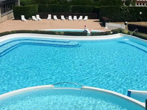 Le petit bassin de la piscine intercommunale de Coeur d'Yvelines de...