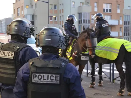 La police a mené une opération « place nette » la semaine dernière...