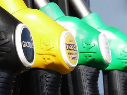 Carburants : faire le plein coûte encore plus cher 