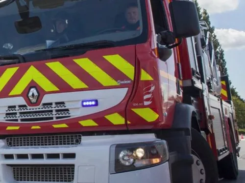 Eure-et-Loir : l'incendie d'un véhicule se propage à un bâtiment