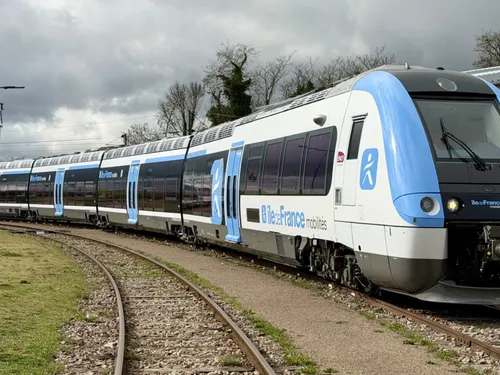 Ligne P : une première rame rénovée mise en service entre Meaux et...