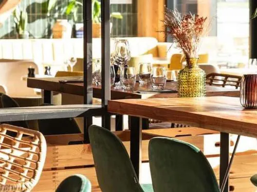 Un bar-restaurant installé dans la zone industrielle de Marcoussis...