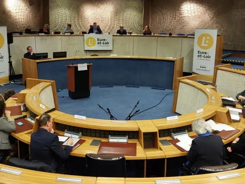 Le conseil départemental d'Eure-et-Loir annonce ses priorités sur...